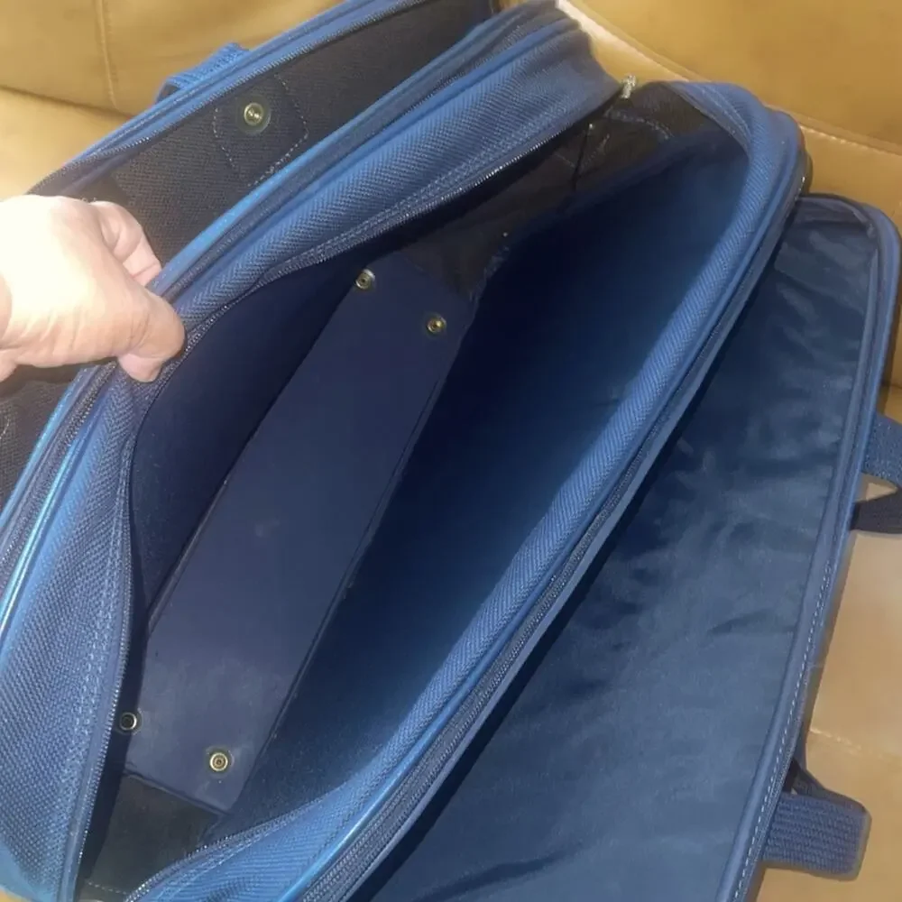 Samsonite Navy men travel weekender messenger Laptop Bag
